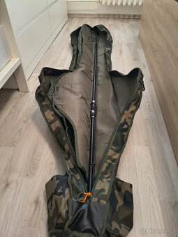 Nash Pruty Entity 3,66 m (12 ft) 3,0lb, 2 díl +obal Prologic - 5