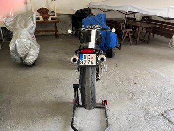 Ducati Monster S2R 1000. - 5