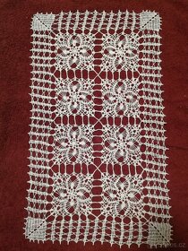 Sada háčkovaných prostírání - 5