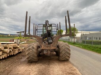 Vyvážecí souprava JOHN DEERE 1010D - 5