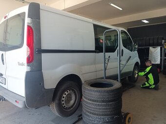 225/55 R17C CONTINENTAL (4320) - 5