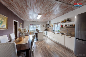 Prodej rodinného domu, 229 m², Chodov, ul. Vintířovská - 5