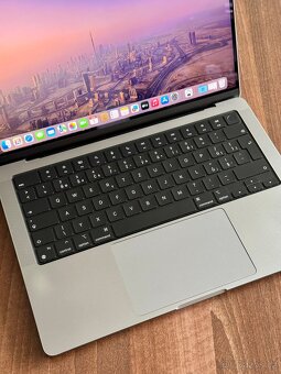 MacBook Pro 14" M1 Pro (2021) - 16GB/512GB - DPH - 5