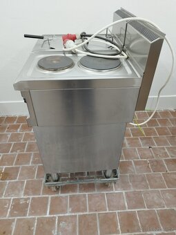 Fritéza 400V Silco + dvouplotýnka + podstavná skříňka na GN - 5