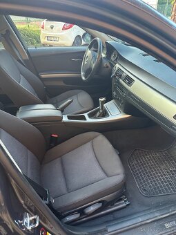 BMW E91 320i - 5