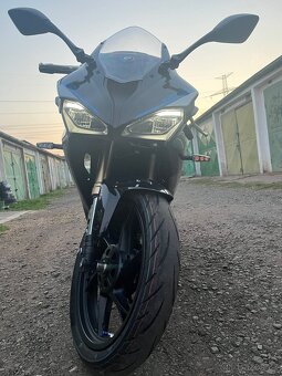 QJ motor SRK 125 R - 5