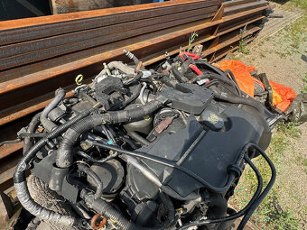 Motor a převodovky na Land Rover Range Rover 2,7TDV6 - 5