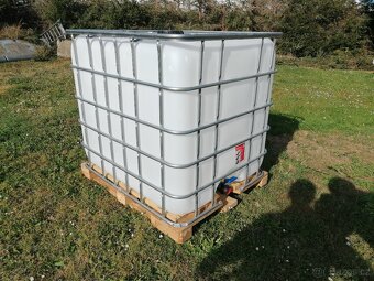 Ibc nádrž na vodu 1000L a 600L - 5