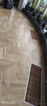 Prodám parkety dub 70 x 400 5m2 - 5