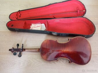 Housle3/4 - 5