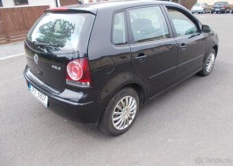 Volkswagen Polo 1,2 NOVÁ STK benzín manuál 40 kw - 5