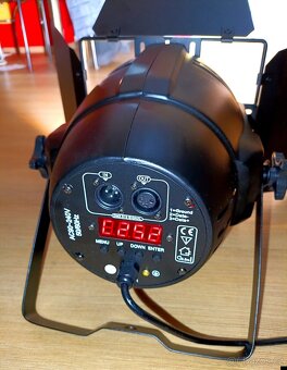 4 ks NOVÉ COB LED světla s klapkami - 5