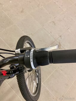 dětské kolo GT Stomper 24" s odpruženou vidlicí - 5