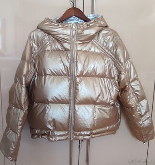 Bunda s kapucí z lišky - 5