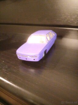 Plastové modely tatra 613 - 5