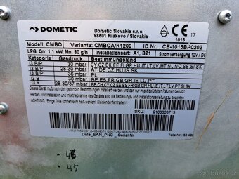 Plynová trouba Dometic CMBO-bydlík - 5