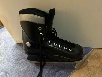 Dětské pánské brusle - 5