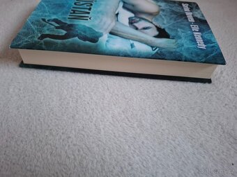 Zůstaň  - Elle Kennedy,  Sarina Bowen - 5