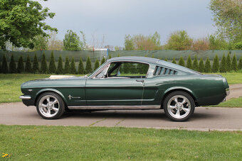 1965 Ford Mustang Fastback 289 V8 - 5