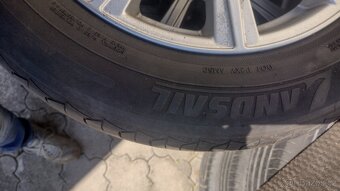 Chrysler 300 C sada kol 18" letní 225 / 60 R 18 - 5