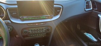 Kia XCeed CD 1,5 - 5