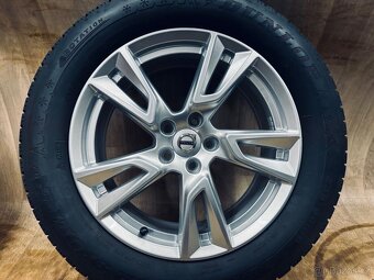TOP sada zimní Volvo XC40 R18 originál - 5
