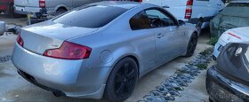 Nissan Skyline 350GT Japan - 5