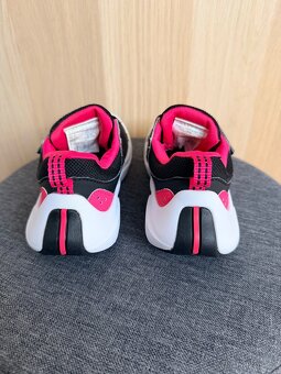 Dětské botasky na suchý zip Decathlon 28 - 5