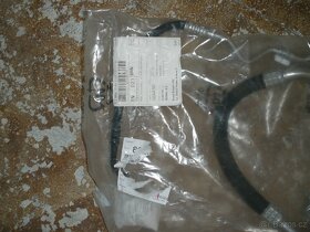 CITROEN C3.1.6.HDI. POTRUBÍ KLIMATIZACE NOVÉ. - 5