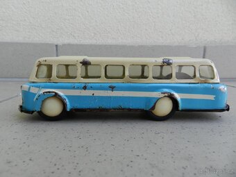 AUTOBUS ŠKODA RTO 706 - OMNIA r. 1968 - 5