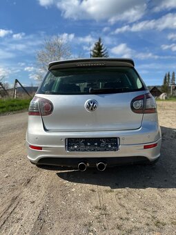 Golf V. 1.4 59kw r32 look - 5