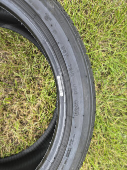 Bridgestone Potenza 235/40 R19 - 5