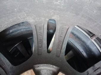 prodám pneu s disky škoda - 5
