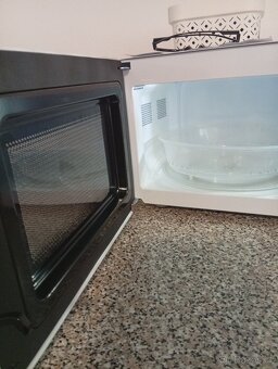 Prodám  novou mikrovlnku Sencor 7 měsíců stará  nová nová - 5