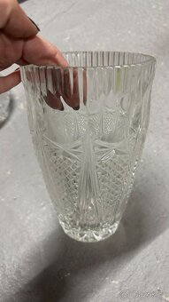 Broušené sklo 2x váza, popelník a miska s víčkem - 5