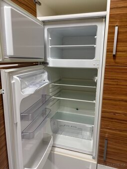 Kuchyně MELODI ve dvou barvách - 5