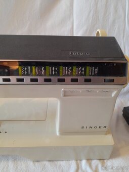 Šicí stroj Singer Futura - 5