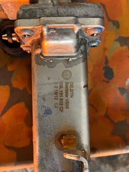 2.0tdi Cfgb díly z motoru - 5