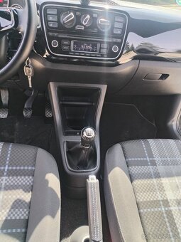 Vw Up CLUB 1.0 Mpi 55kw r.v.2016 - 5