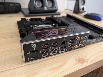 NEFUNKČNÍ ASUS ROG Strix X670E-E Gaming WIFI AM5 - 5