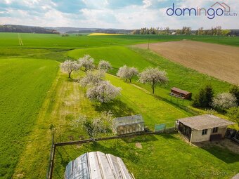 Prodej domu s rozsáhlými pozemky a stavebním potenciálem - 5