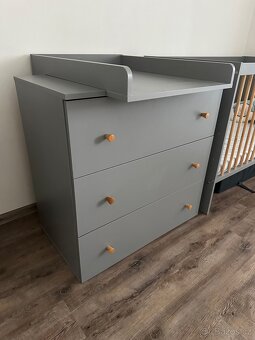 Dětská postýlka s komodou - 5