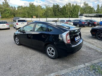 Toyota Prius 1.8 2013 hybrid - 5