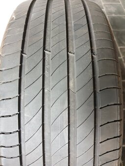 Michelin Primacy 4, 225/55R18. - 5
