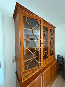 Vitrína ve stylu Biedermeier - 5