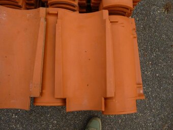 Pálená střešní taška PREJZ spodní velký - 5