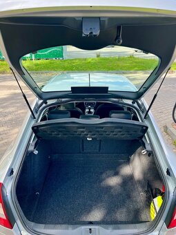 ŠKODA OCTAVIA 2.0 TDI 103 KW 2011 FACELIFT LIFTBACK - 5