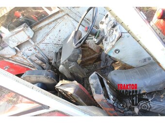 Zetor 8111-16145 kabina rám, dveře, střecha, panel - 5