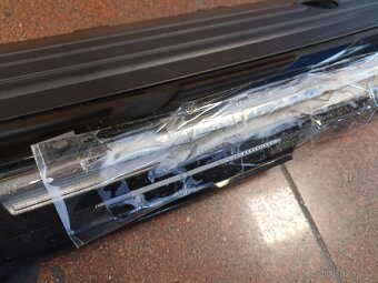 Maska chladiče VW GOLF 8 VIII 2020- s LED 5H0853651S - 5