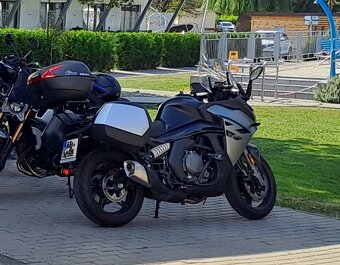 CF MOTO 650 GT - 5
